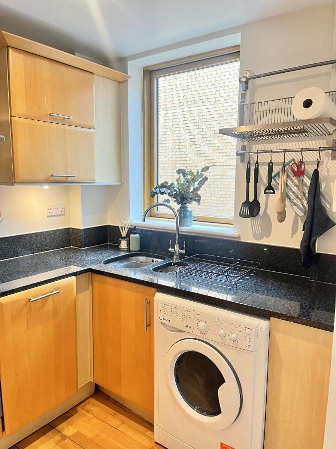 Spacious Mews Apartment, Clapham ロンドン エクステリア 写真